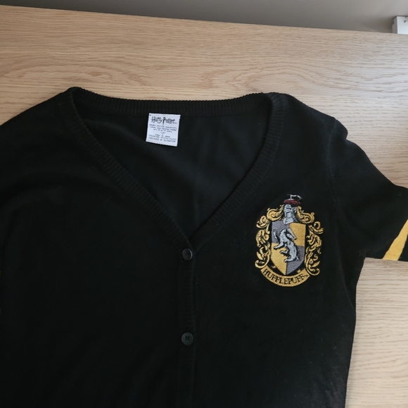 Harry Potter Hufflepuff Cardigan Sweater | Women’s M | Black & Yellow - Picture 6 of 12